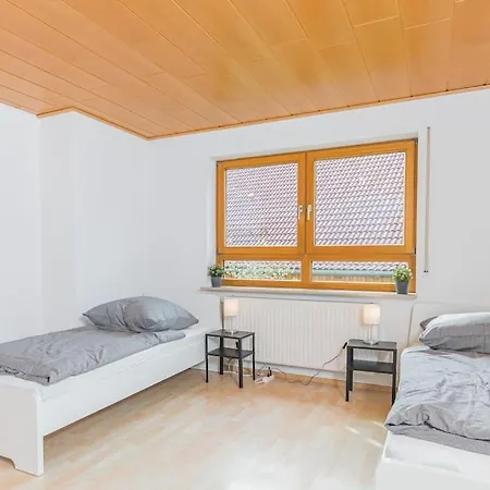 G02 Grosse - Ideal Fuer Teams Und Monteure - Self Check-in Apartment Gaufelden