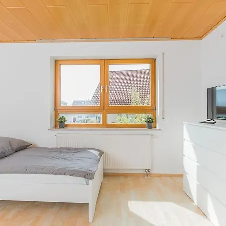 G02 Grosse - Ideal Fuer Teams Und Monteure - Self Check-in